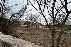 ділянка за адресою Центральна, 44