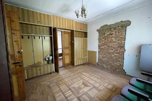 коммерческая по адресу вул. Центральна, 303