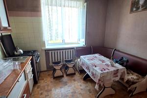 квартира за адресою Героїв Майдану вул. (Червоноармійська), 172