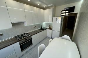 квартира за адресою Перспективна, 10