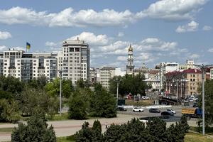 комерційна за адресою майдан Ірини Бугримової пл., 1