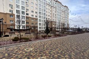 коммерческая по адресу Героев Небесной Сотни просп., 30/2