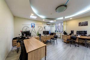 комерційна за адресою Василя Тютюнника вул. (Анрі Барбюса), 5-В