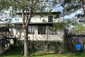дом по адресу вул.Крива, 8Б