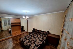 квартира по адресу Ревуцкого ул., 36/2