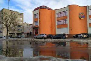 комерційна за адресою Сокальська, 1А