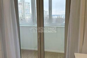 квартира за адресою Перемоги просп., 65г