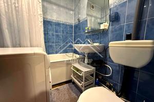 квартира за адресою Соборності вул. (Косіора), 39