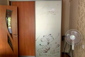 квартира по адресу Комарова ул., 5