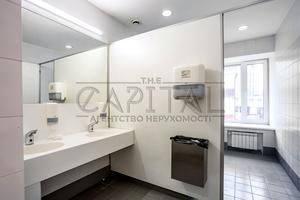 коммерческая по адресу Науки просп., 1