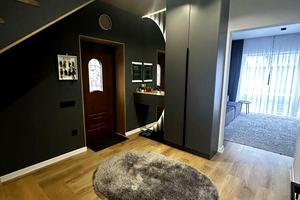 будинок за адресою Новий Двір