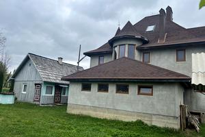 будинок за адресою Центральна