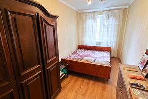 квартира за адресою Михайла Комарова вул., 2а