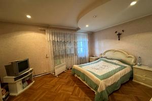 будинок за адресою Садова вул., 10