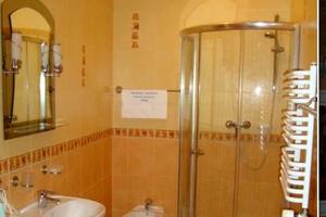 комерційна за адресою Бориславська вул., 21