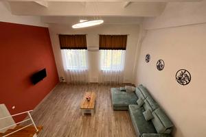 квартира по адресу Единства ул., 6