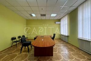 комерційна за адресою Січових Стрільців вул. (Артема), 77