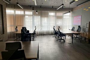 комерційна за адресою Кловський узвіз (Кловський), 7a