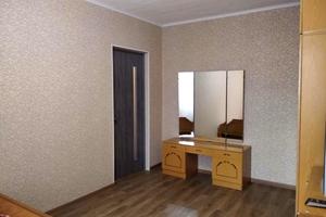 квартира за адресою Електровозна вул., 17