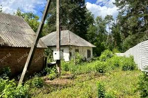 участок по адресу с. Забаряны, центральна, 1