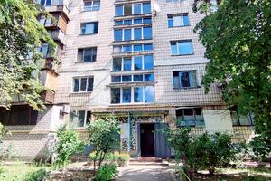 квартира за адресою Братиславська вул., 34