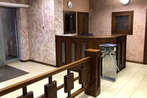 комерційна за адресою Космічна вул., 49ф