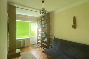 квартира за адресою Дністровська вул., 65