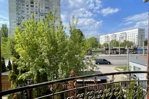 комерційна за адресою Гвардійців-Широнінців вул., 55