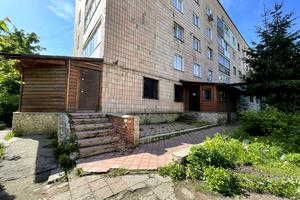 комерційна за адресою Б. Лепкого вул., 14