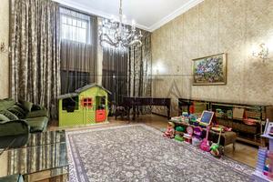 дом по адресу Фастівський