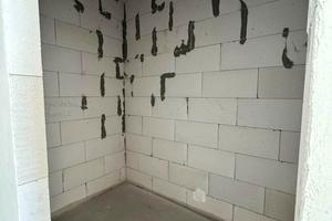 комерційна за адресою Краснова вул., 1-А