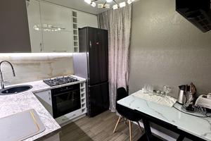 квартира за адресою Льва Ландау просп. (50-річчя СРСР), 58/2