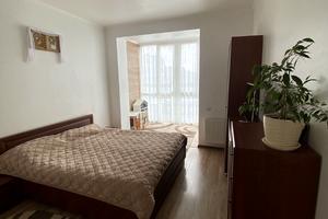 квартира по адресу Лесі Українки, 1