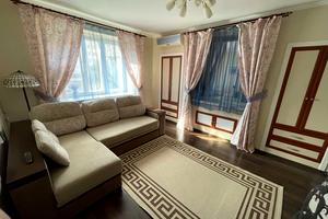 квартира по адресу Металургів, 32