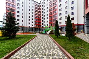 квартира за адресою Гната Хоткевича вул., 65