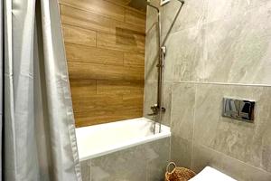 квартира за адресою Співдружності вул., 5