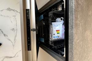 квартира по адресу Академика Сахарова ул., 8