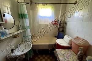 будинок за адресою Лихвинська Стінка вул. (Гамалія), 33
