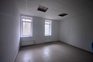 комерційна за адресою Новопромислова, 6