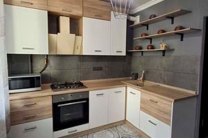 квартира за адресою Гната Хоткевича вул., 67