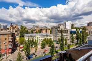 комерційна за адресою Тараса Шевченка бульв., 33