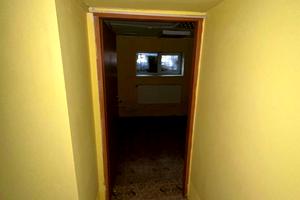 комерційна за адресою Левицького, 122