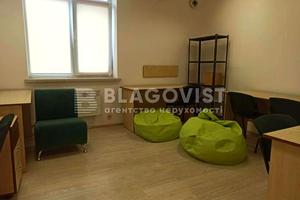 комерційна за адресою Старонаводницька вул., 3