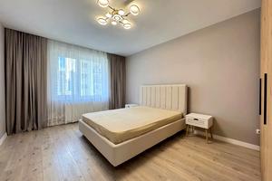 квартира по адресу Александра Довженко ул., 1