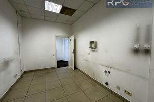 коммерческая по адресу Героїв Космосу ул., 4