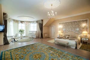 дом по адресу Парниковая ул., 11
