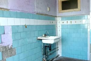 квартира за адресою Тролейбусна вул., 12