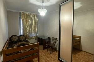квартира за адресою Високовольтна вул., 18