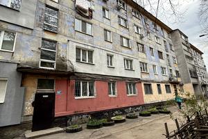 квартира за адресою Високовольтна вул., 10