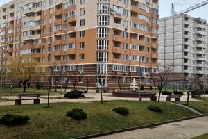 квартира за адресою Захисників України вул. (1-го Травня), 42а